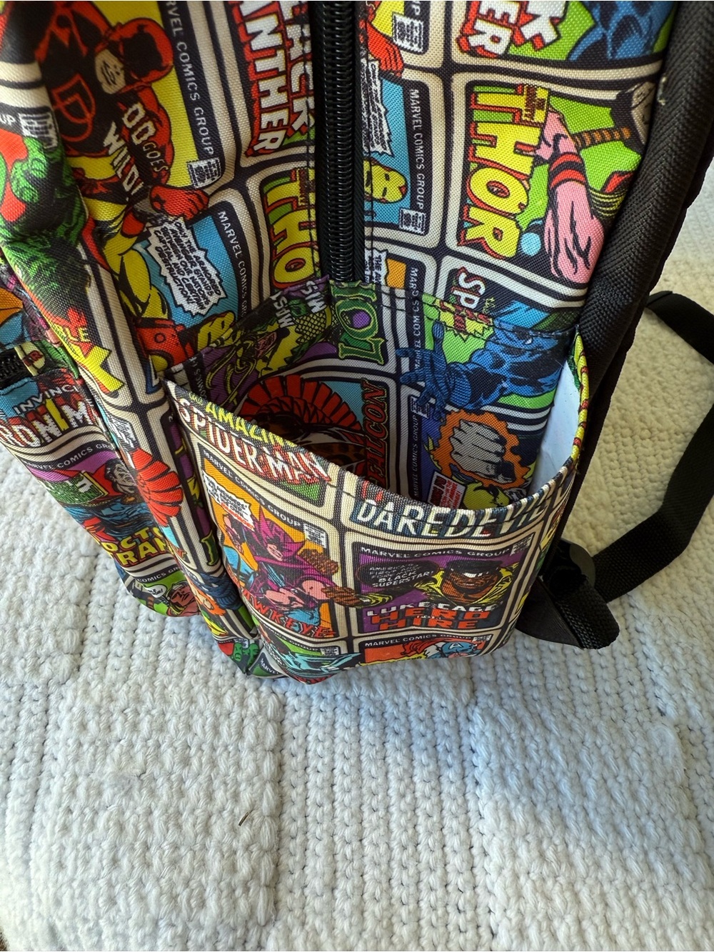 Marvel Comics Print Backpack - Picture 5 of 16